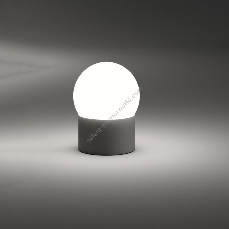 Vibia / Rechargeable Table Lamp / June 4790