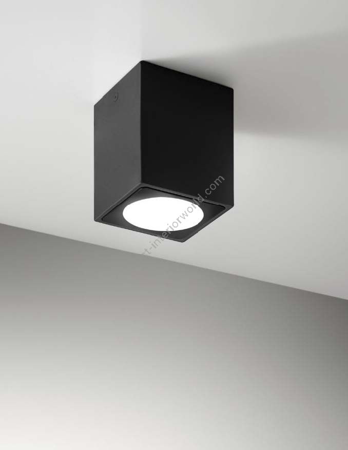 Zava / Outdoor Ceiling Lights / Mec