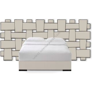 Christopher Guy / Beds / Number 5 Nuit (Low) 20-0705