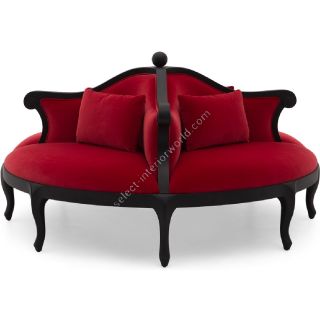 Christopher Guy / Sofas / Tate 60-0568