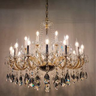 Italian Luxury Lighting / Chandeliers / Maria Theresa 24 Lights 7250 024