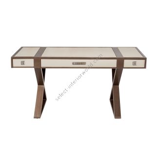 Adriana Hoyos / Desk / Grafito GT36-102