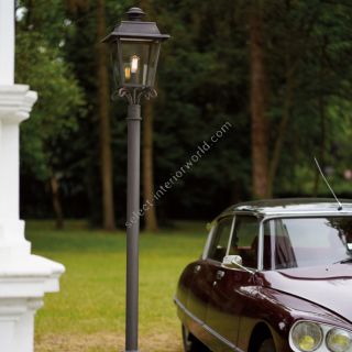 Robers / Outdoor Post Lamp / AL 6921