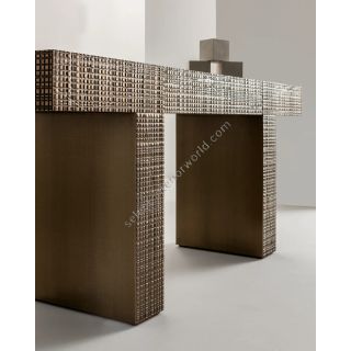 Laurameroni / Consoles & Desks / BD 38