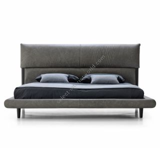 Corte Zari / Panel Beds / Herman