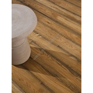 Berti / Diesel Living With Berti / Natural Oak Cut Off