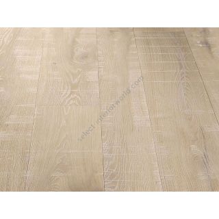 Bassano Parquet / Brushed oak parquet / Sawn and planed Agrifoglio