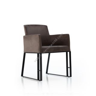 Corte Zari / Side Chairs / Link