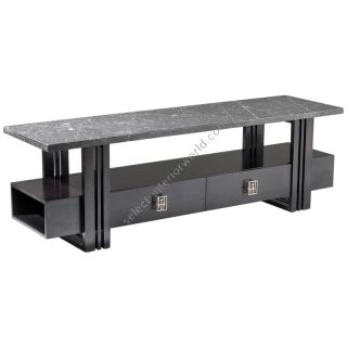 Adriana Hoyos / Consoles / Grafito Entertainment 110