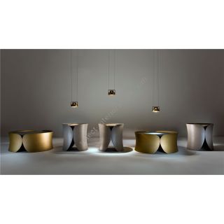 Laurameroni / Low Tables / Hugs