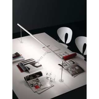 Carpyen / Table Lamps / Lineal Biblo