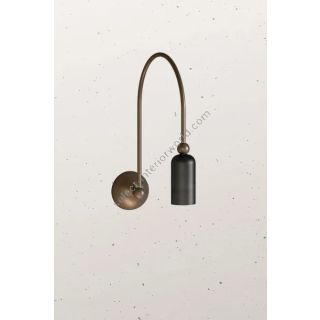 Il Fanale / Wall Lights / Madame 288.10.ME 288.10.ON