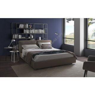 Barzaghi Salotti / Beds / Miù