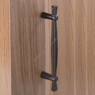 Objet Insolite / Pull / Poignée de tirage Galon