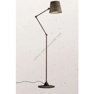 Il Fanale / Floor Lamps / Reporter 271.08.OF