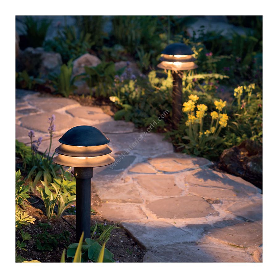 Iron-nature finish (cm.: H 60 x W 25 / inch.: H 23.6" x 10")