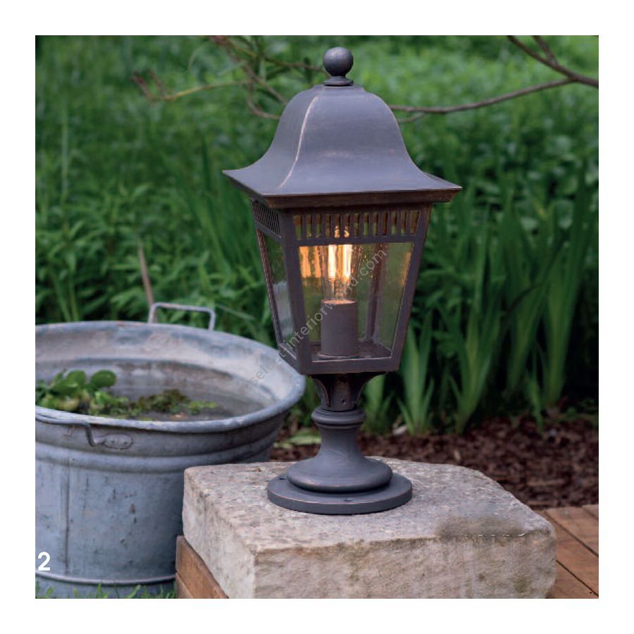 Old bronze finish (cm.: H 58 x W 26.7 / inch: H 22.8 x W 10.5)