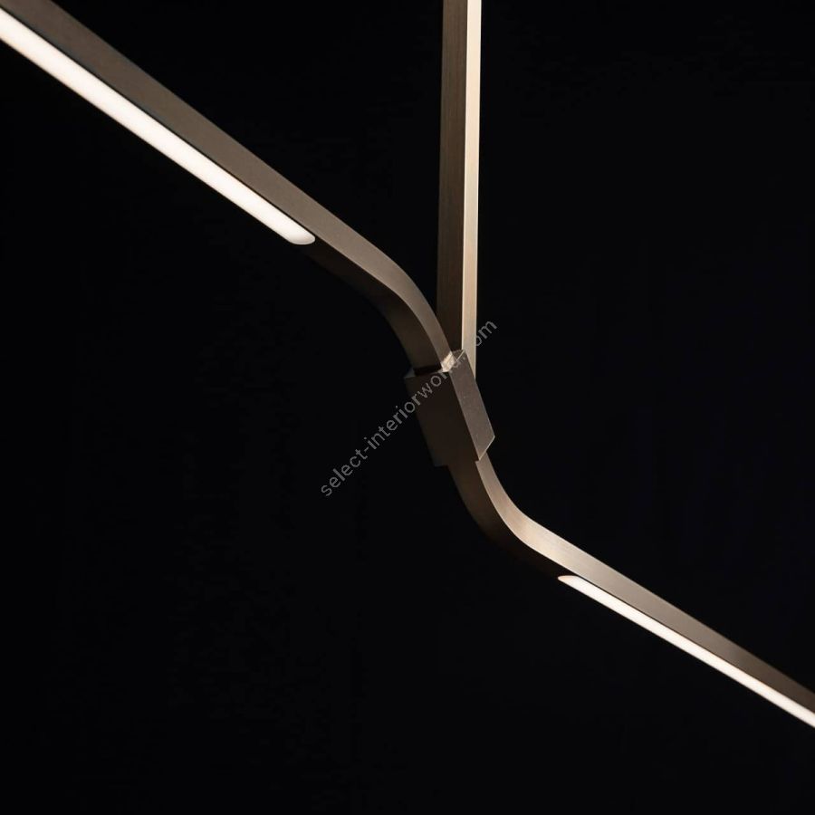 Shown in Satin Brass