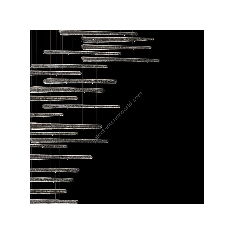 Elevate 62″ 894840-141 Silver / Ebony Stardust Spires