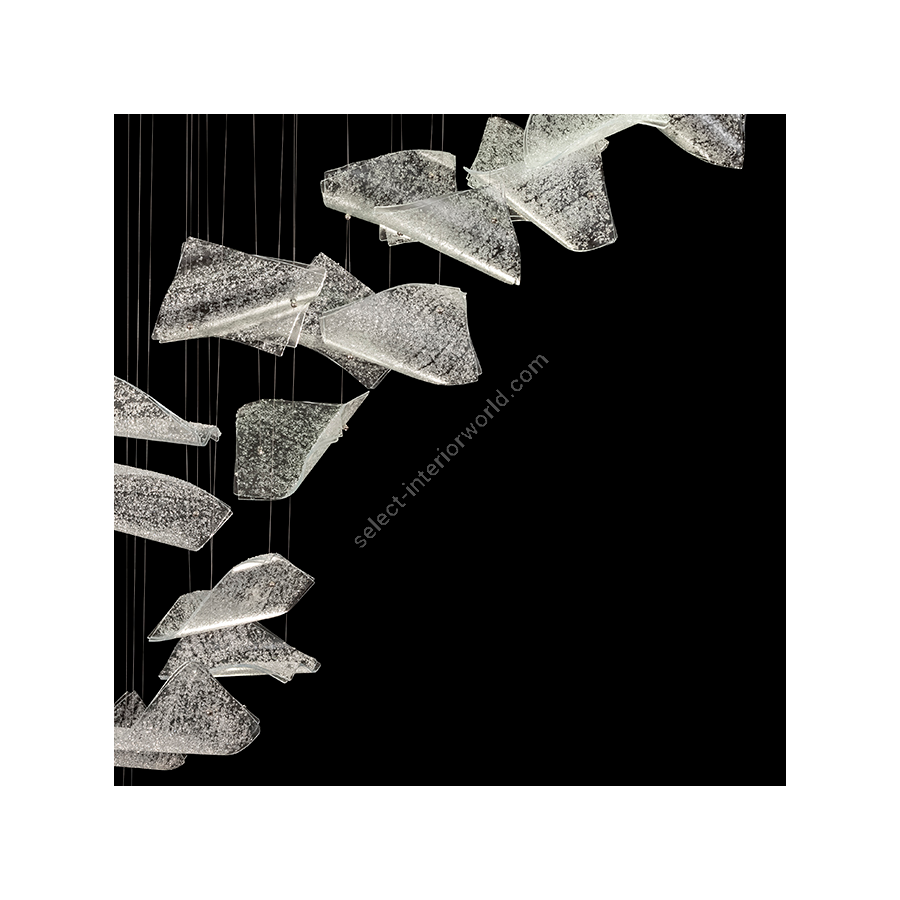 Elevate 54″ 894840-161 Silver / Frozen Pages