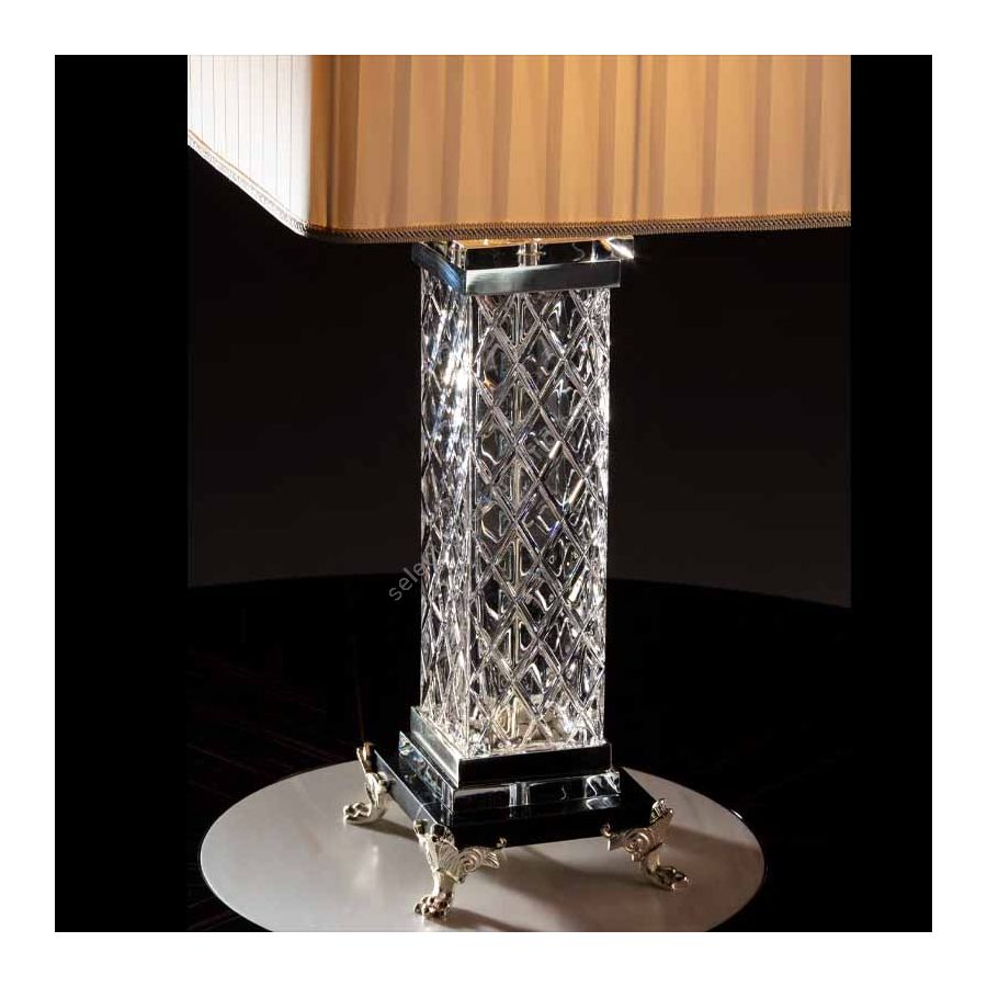 Table lamp / Antique Silver Plated finish