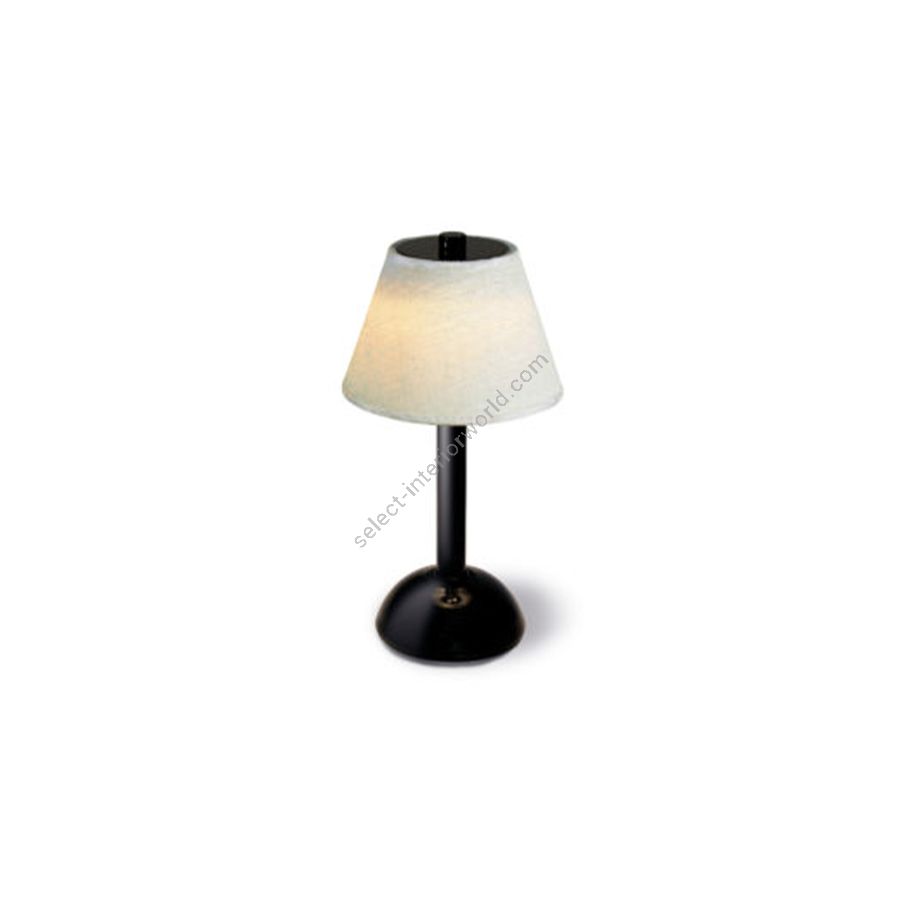 Rechargeable table lamp / Chrome finish / Lino Bianco lampshade colour