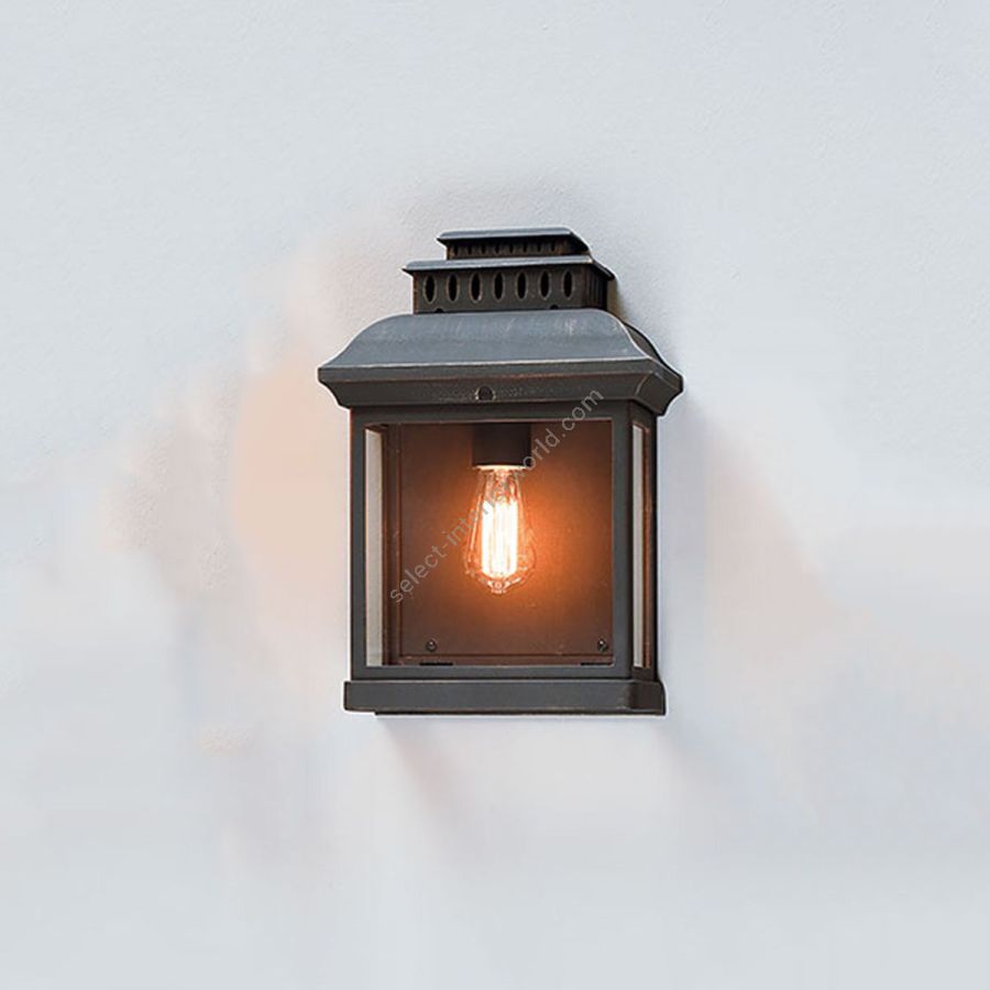 Outdoor Wall Lantern / Old bronze finish