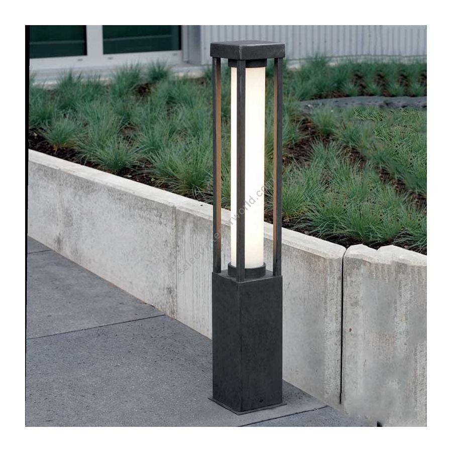 Outdoor post lamp, Contemporary style, made of wrought iron and glass, iron nature finish
