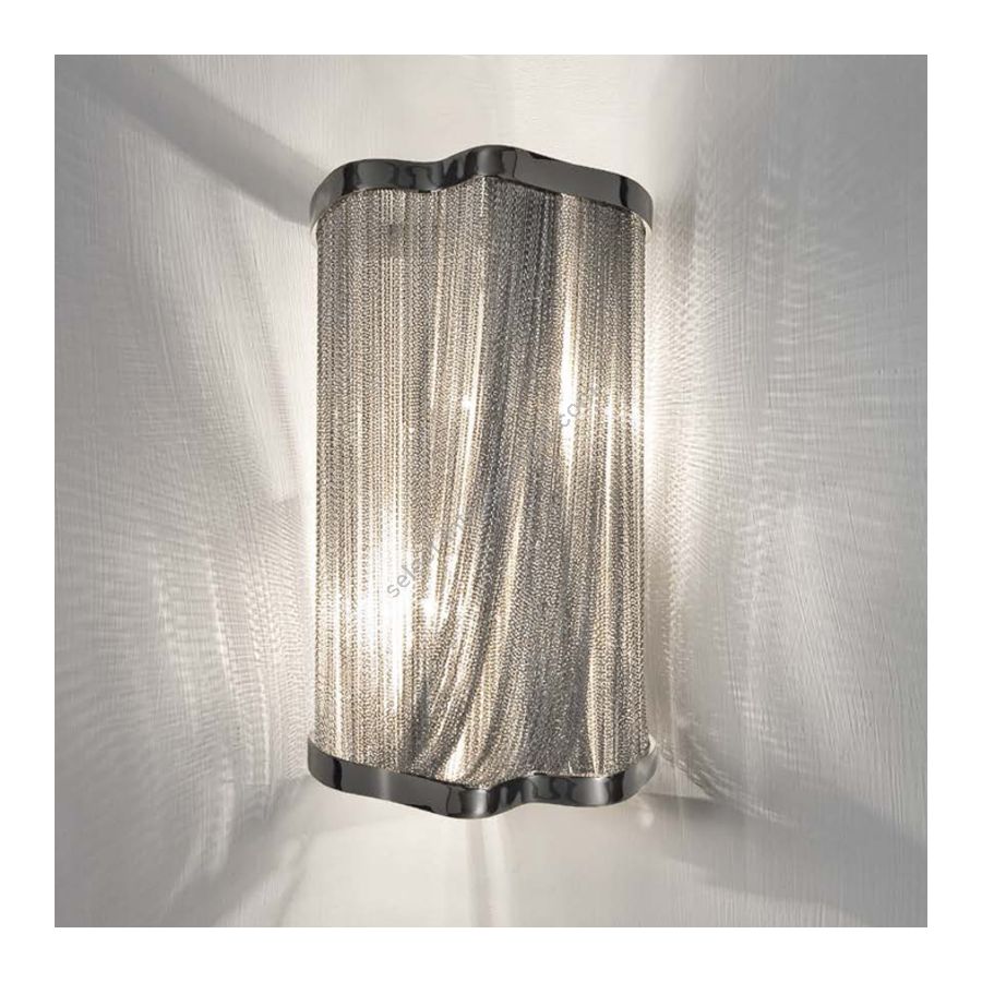Wall lamp / Black Nickel finish