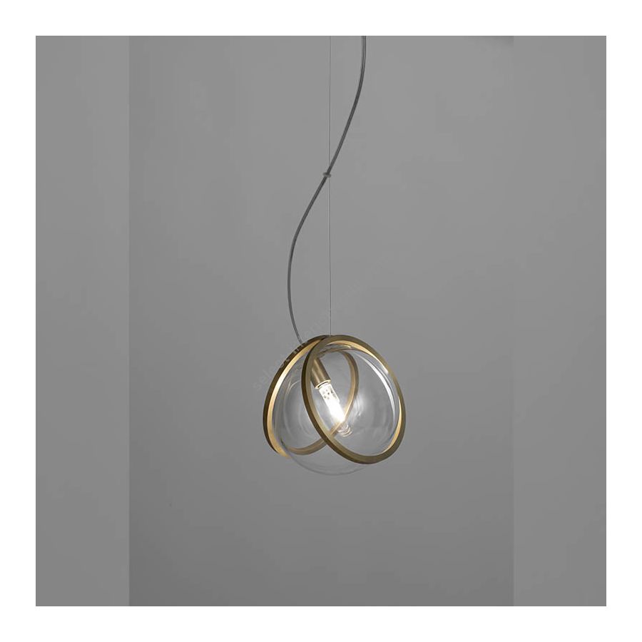 Raw brass finish / Clear glass