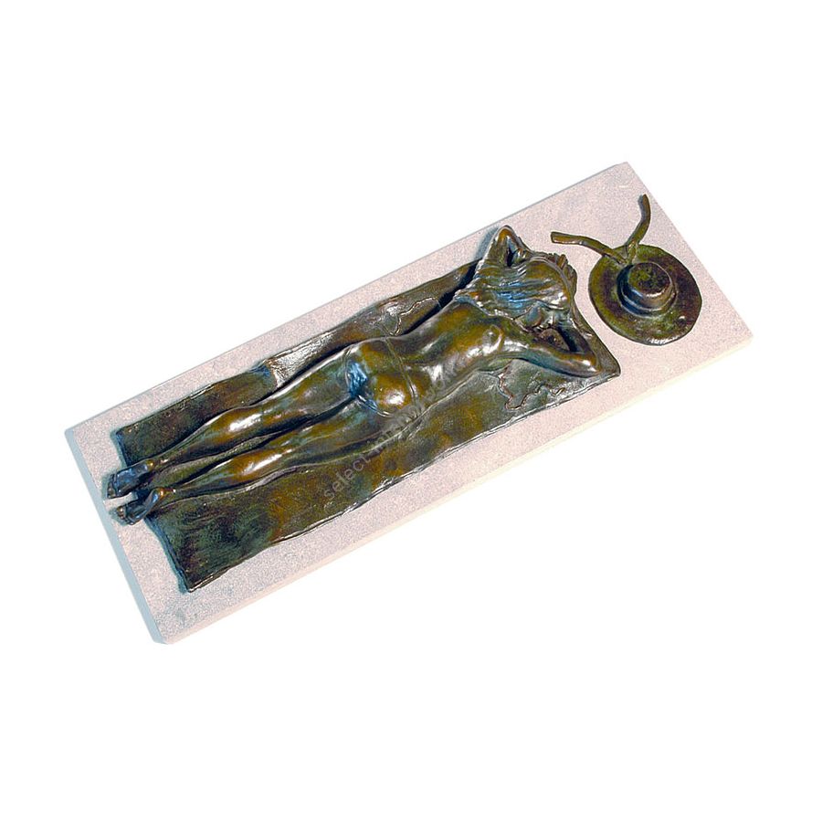 Green / Brown patina finish