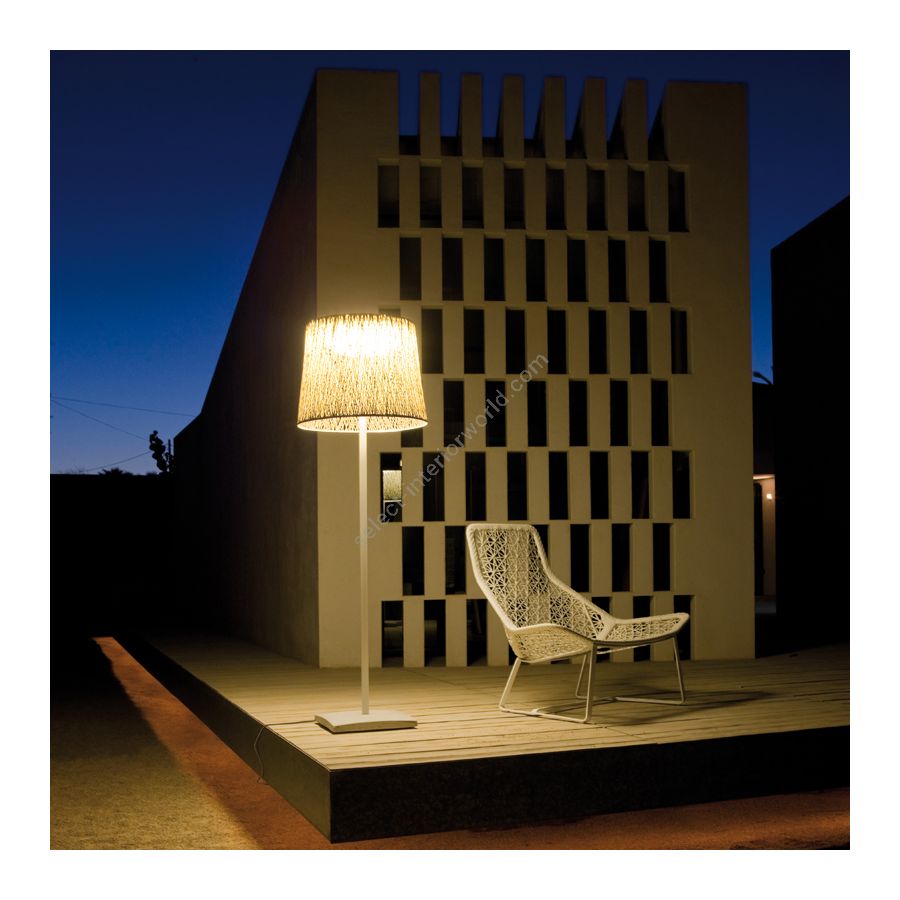 Outdoor floor led lamp / Brown L1 finish