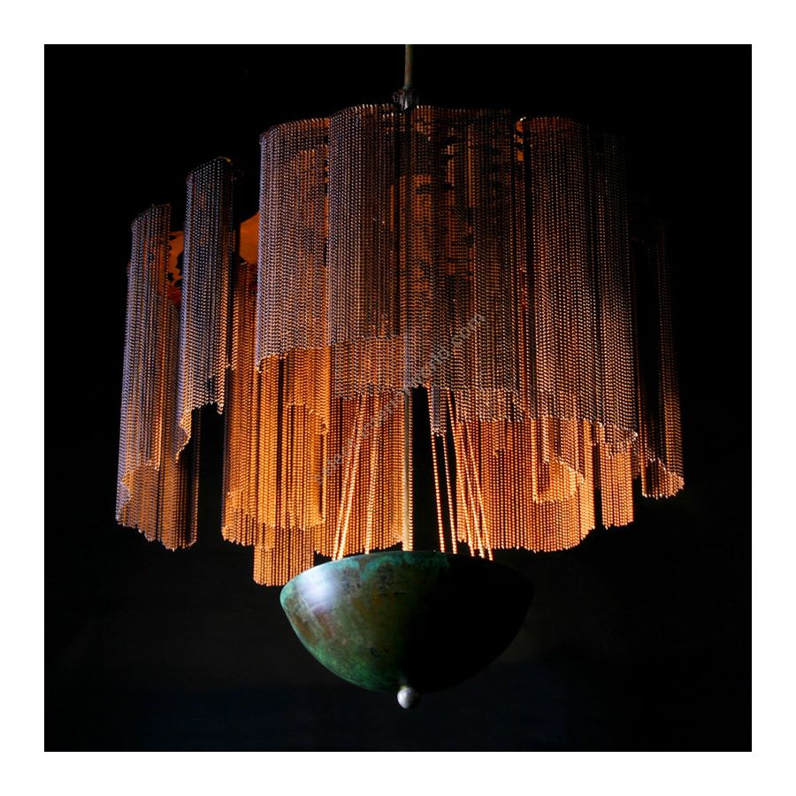 Rust color range, cm.: 70 x 50 x 50 / inch.: 28" x 20" x 20" size