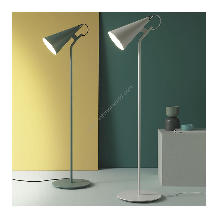 Floor lamp / Jasper grey color outside (left lamp)