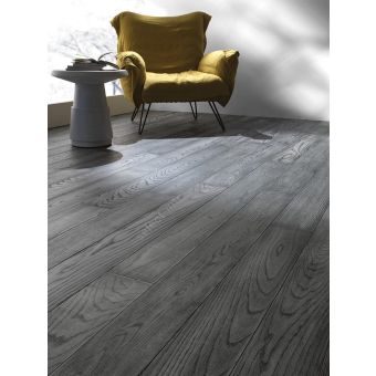 Berti / Diesel Living With Berti / Duotone dark grey parquet