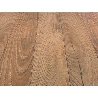 Bassano Parquet / Brushed chestnut parquet / Thermo Chestnut Mambo