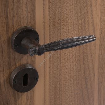 Objet Insolite / Handles / Poignée de porte Galon