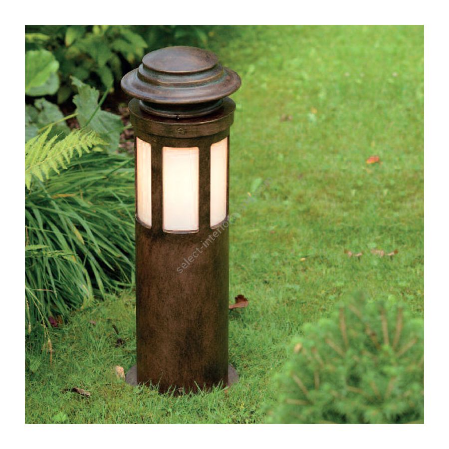 Patina finish / Without receptacles