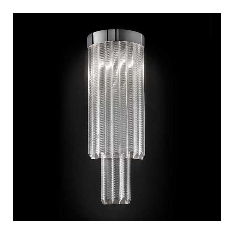 Chrome finish / Clear glass colour / Cut T30 type of glass / cm.: 72 x 28 x 28 / inch.: 28.35" x 11.02" x 11.02"