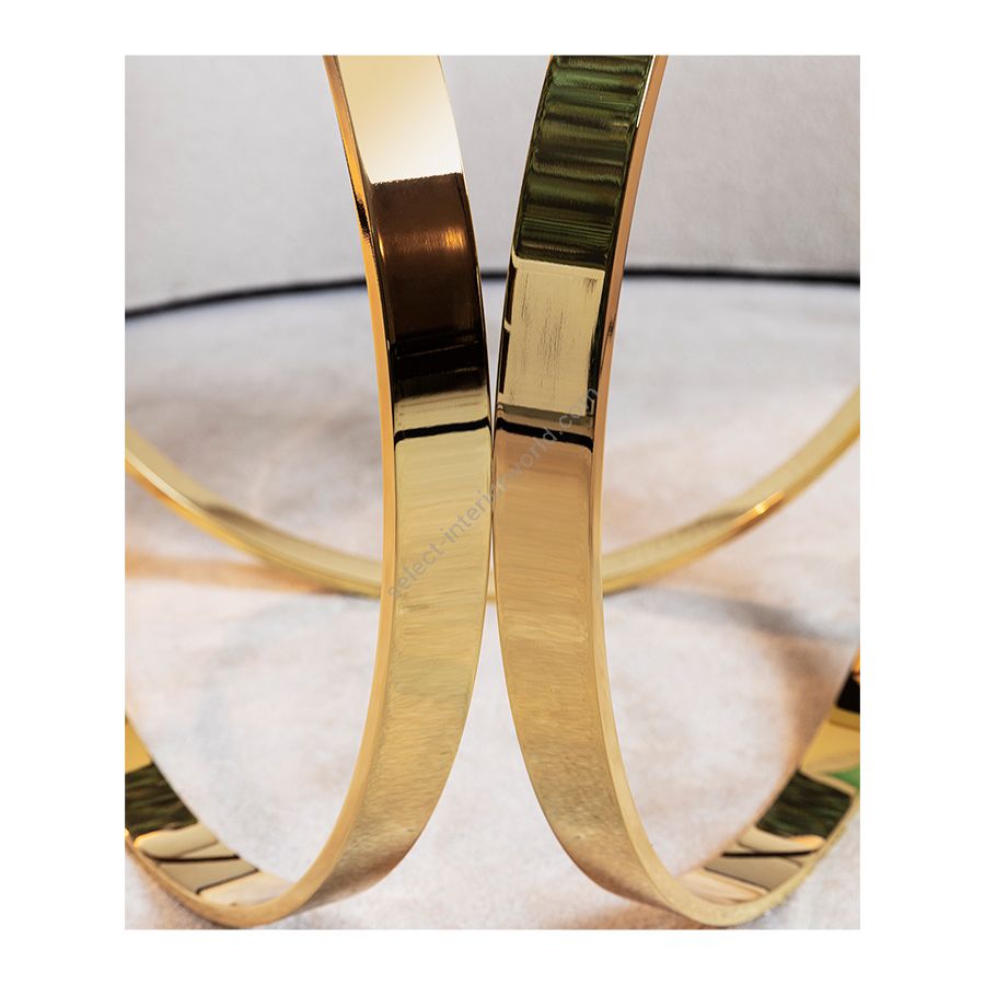 Gloss brass plated finish