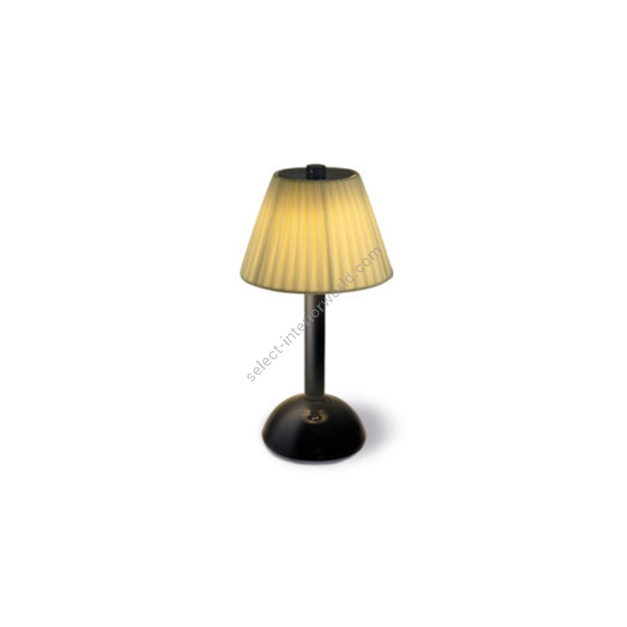 Rechargeable table lamp / Black painted finish / Creponne Avorio lampshade colour
