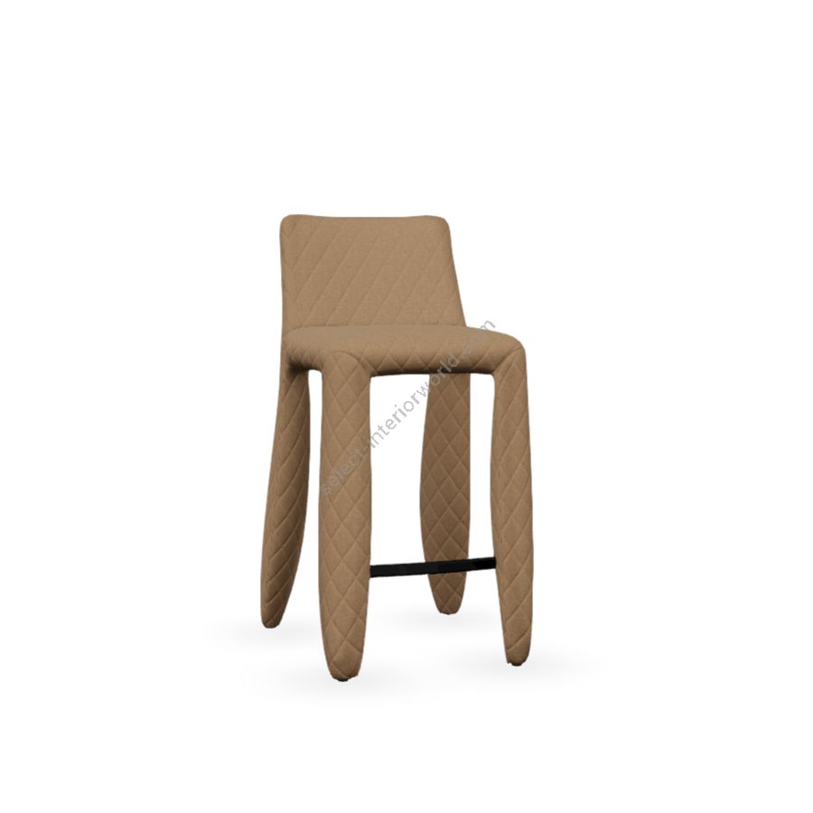 Barstool / Bred (Justo) upholstery / Size (HxWxD) cm.: 93 x 41 x 51 / inch.: 36.61" x 16.1" x 20.1"