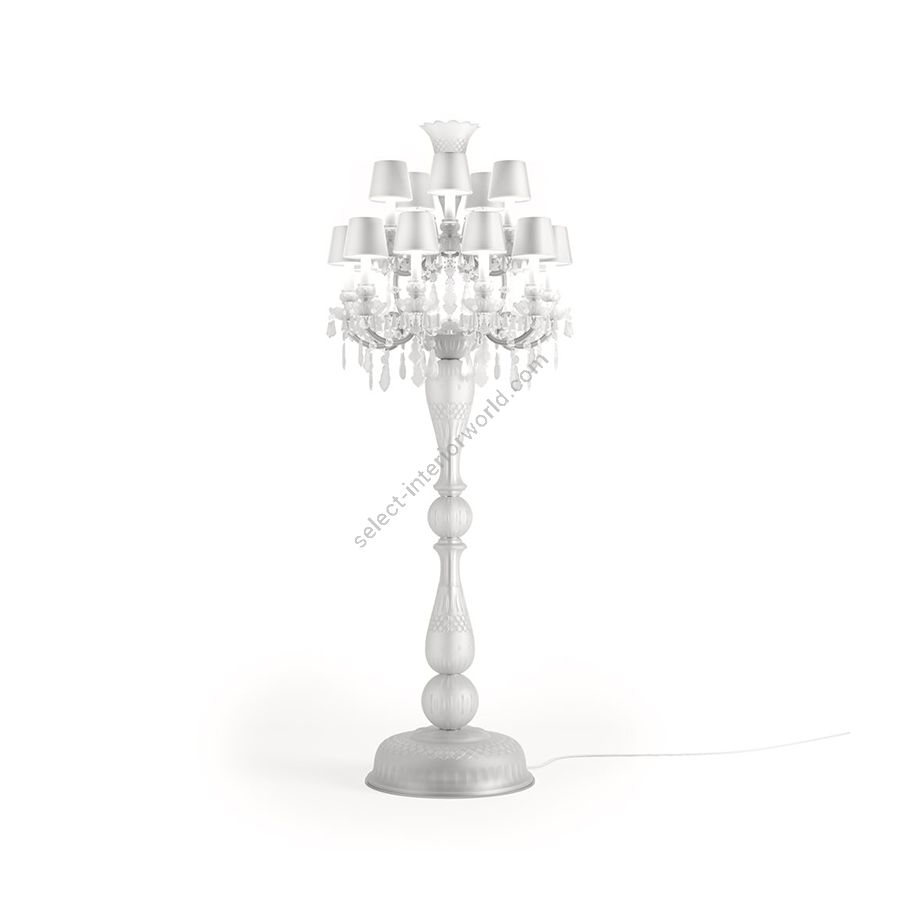 Luxury Floor Lamp / French historic style / White Silk lampshades / White Matte metal details / Opal White Frosted glass