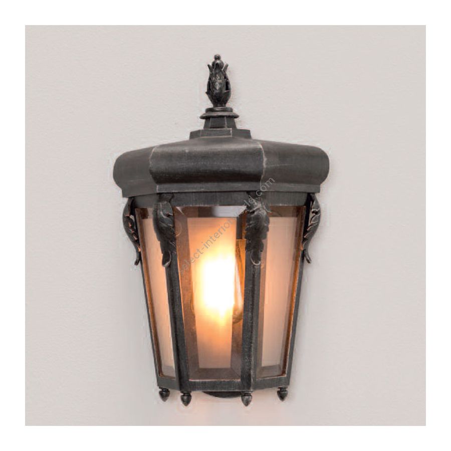 Iron nature finish (cm.: 42 x 27 x 15 / inch.: 16.5" x 10.6" x 5.9")