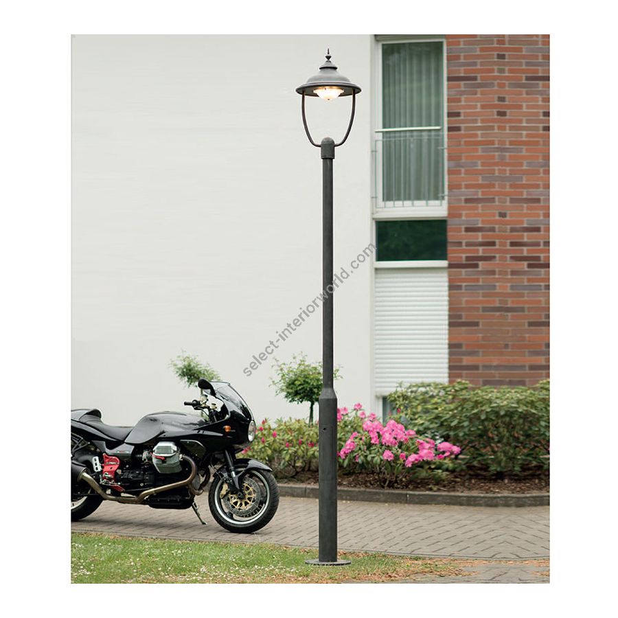 Iron nature finish (cm.: H 267 / inch: H 105")