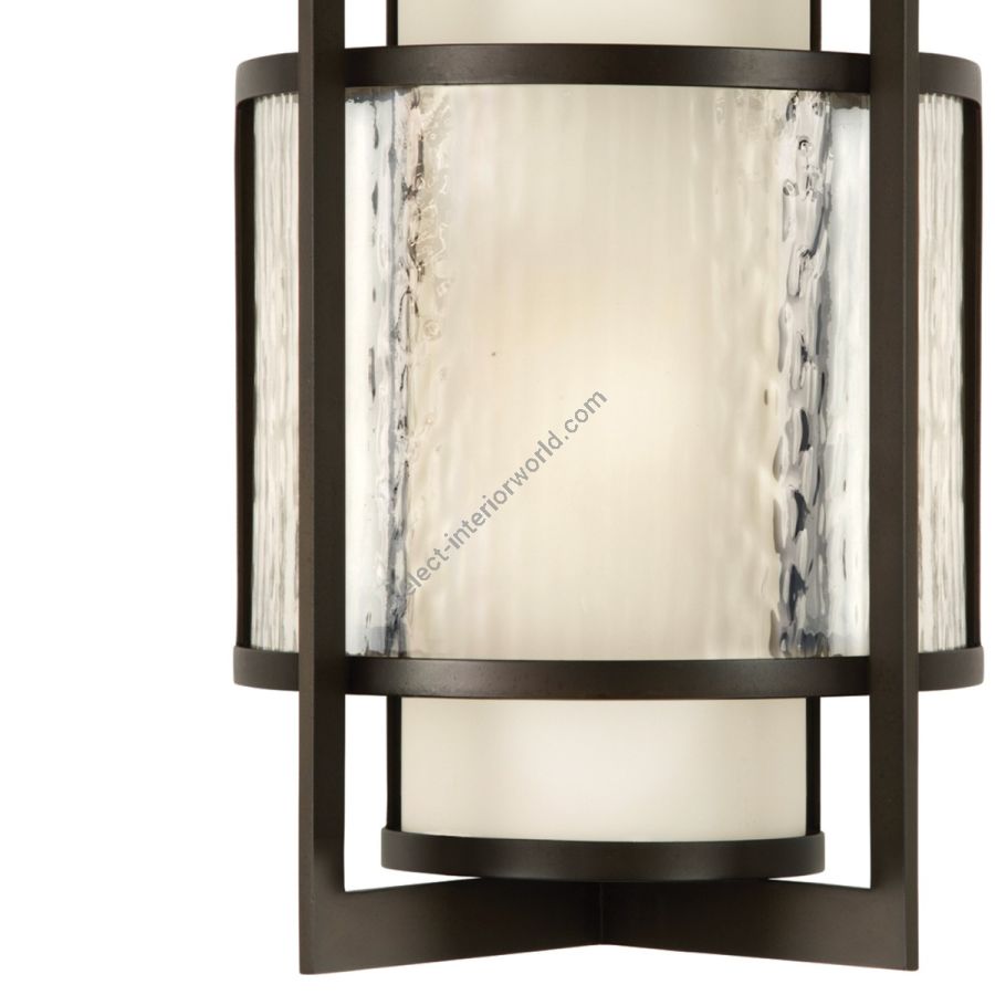 15″ Bronze - 818081 > 15” H x 10” W x 6” D ( 38.1 cm x 25.4 cm x 15.24 cm )