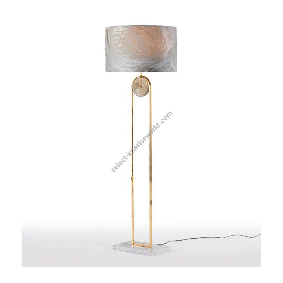 With pattern lampshade