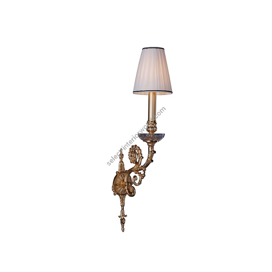 Wall bracket / French Gold finish / White pleated lampshade