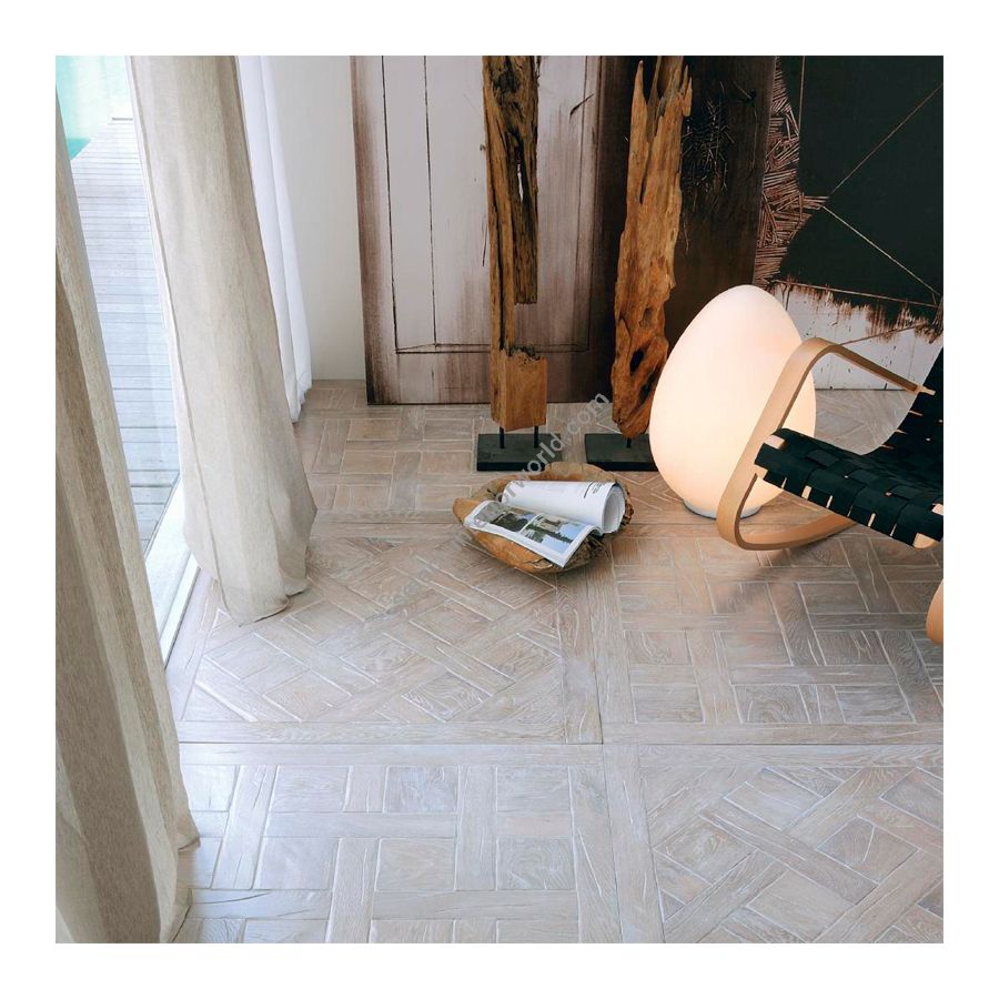 Finish: Oak White