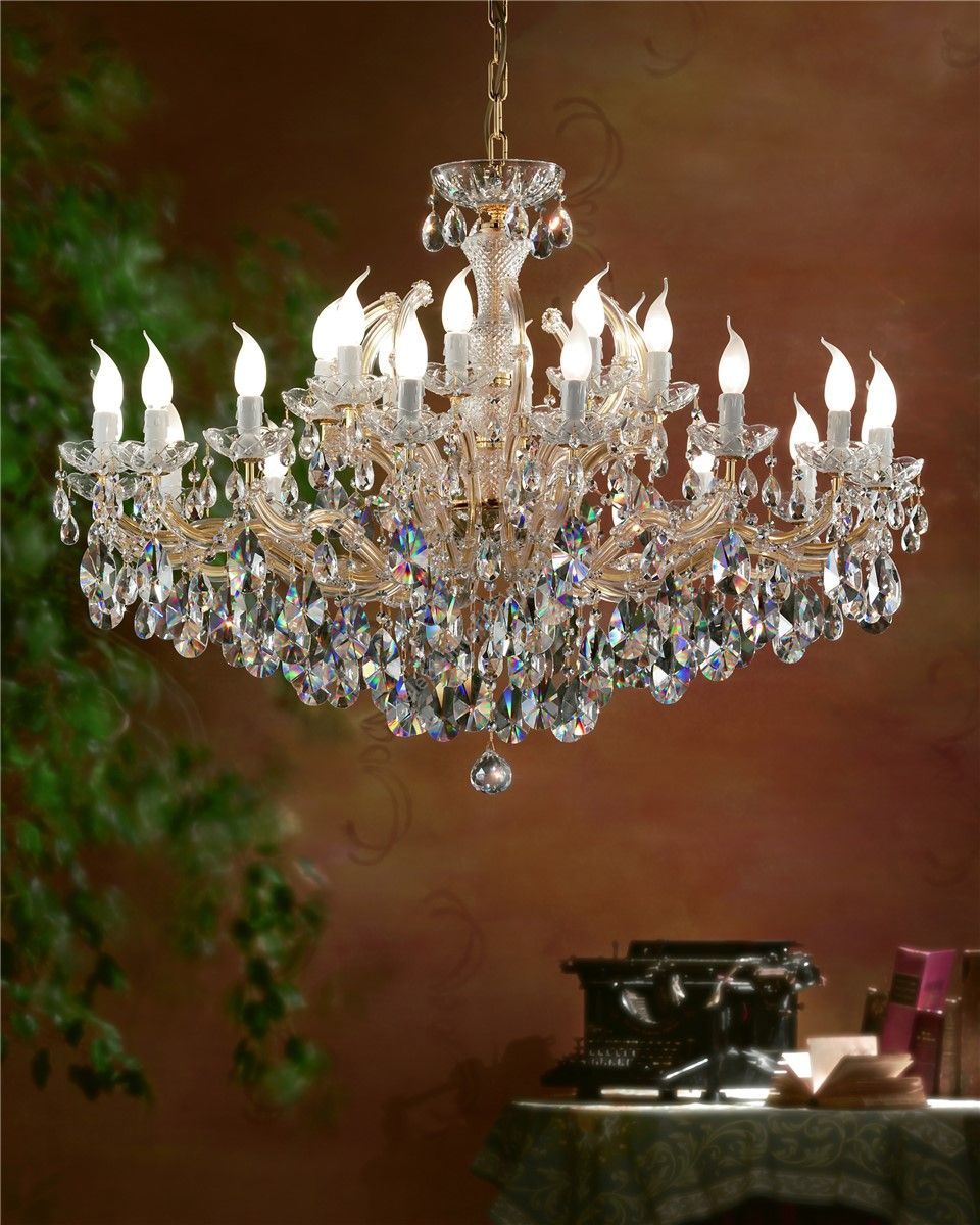 Italian Luxury Lighting / Chandeliers / Maria Theresa 24 Lights 7000 024